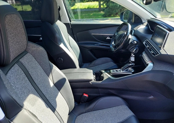 Peugeot 5008 cena 79500 przebieg: 162000, rok produkcji 2019 z Pionki małe 742